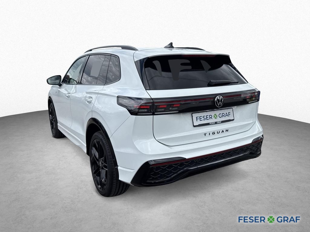 Volkswagen Tiguan 2025 г. Белый, пробег 21350 км