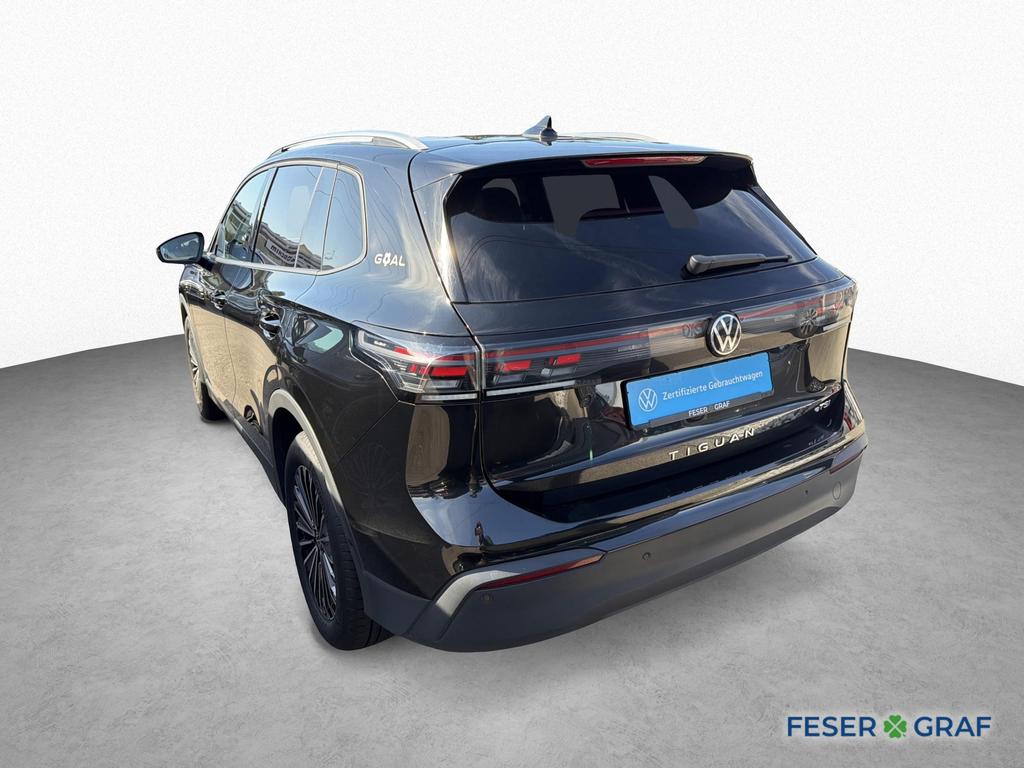 Volkswagen Tiguan 2025 г. Чёрный, пробег 26300 км