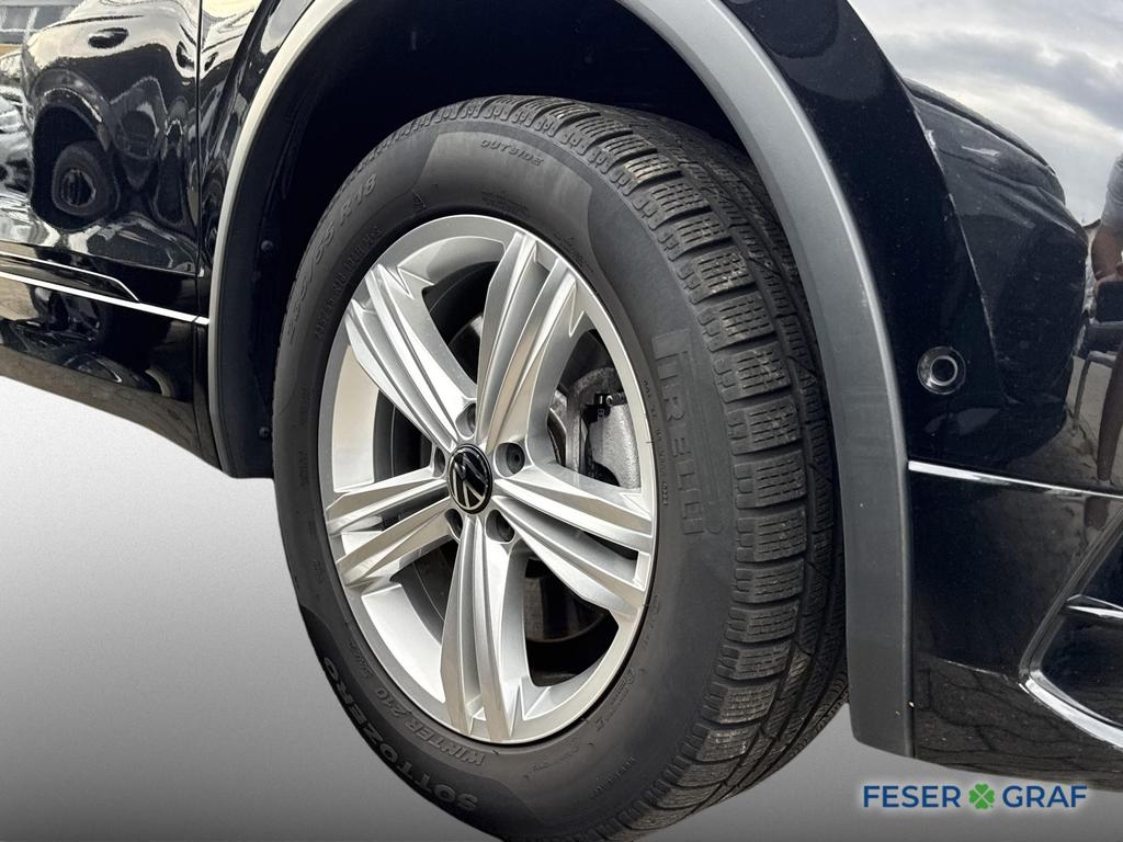 Volkswagen TIGUAN ALLSPACE 2024 г. Чёрный, пробег 38800 км