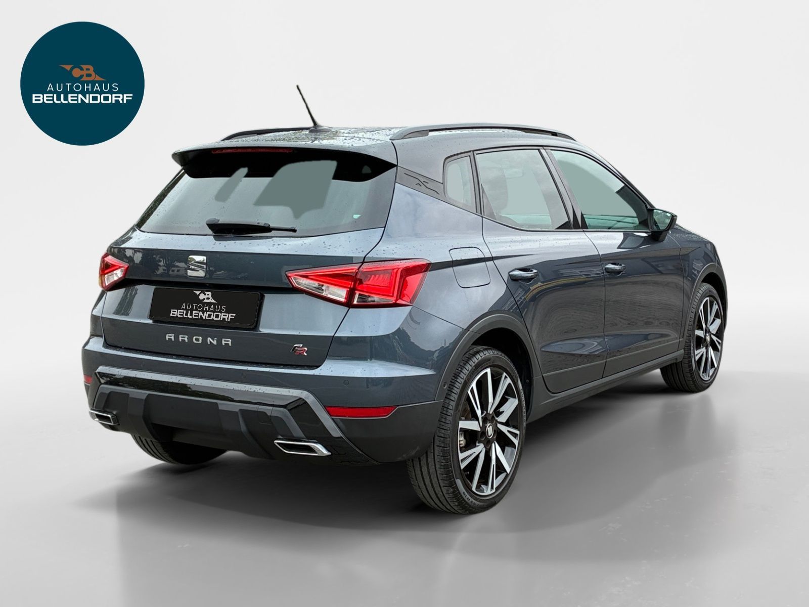 SEAT Arona 2021 г. Серый, пробег 56581 км