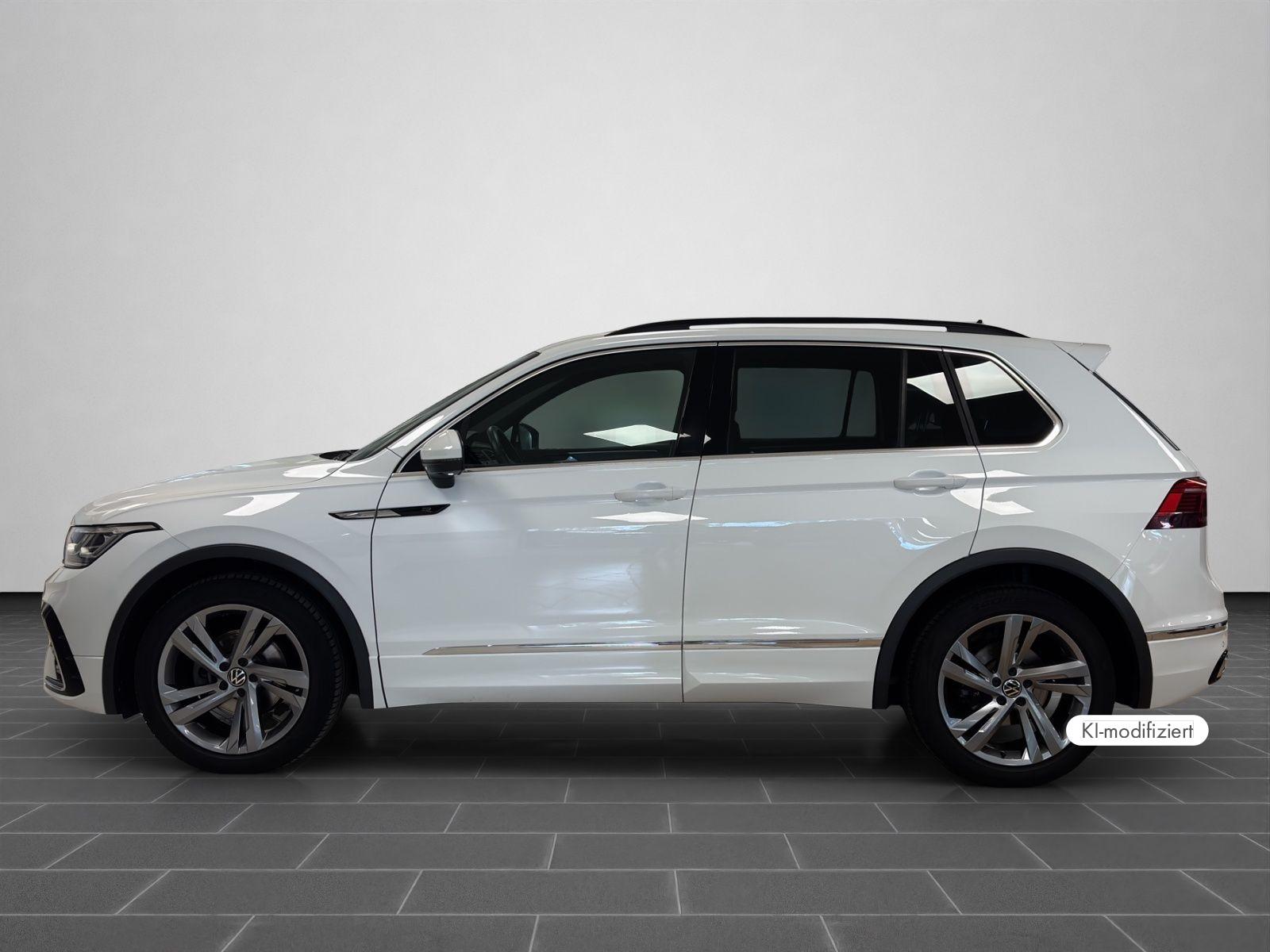 Volkswagen Tiguan 2022 г. Белый, пробег 57617 км