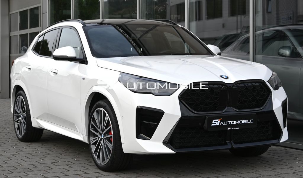 BMW X2 2025 г. Белый, пробег 32900 км