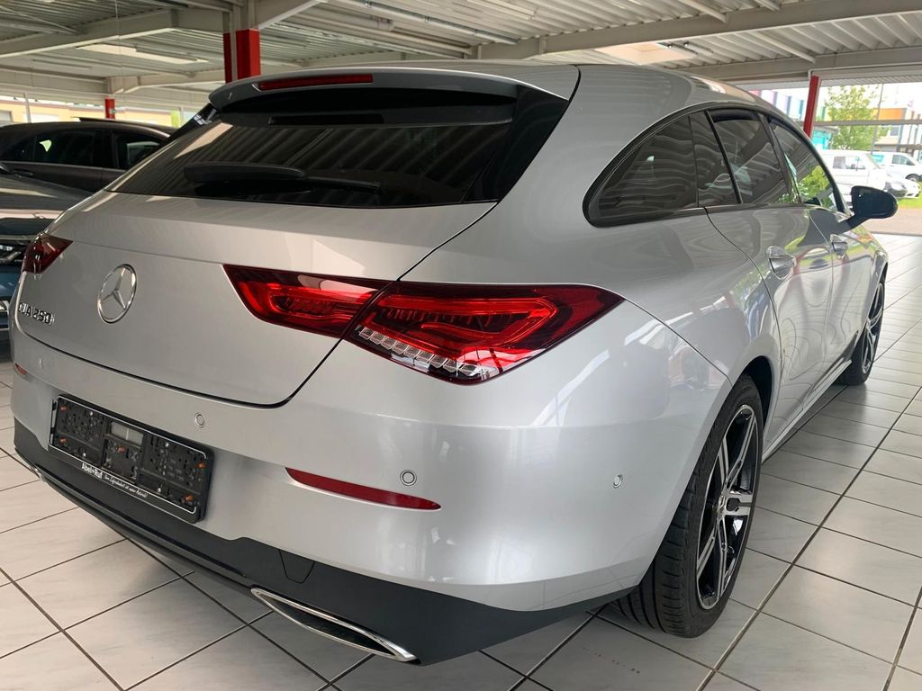 Mercedes-Benz CLA 250 SHOOTING BRAKE 2023 г. Серебристый, пробег 27710 км