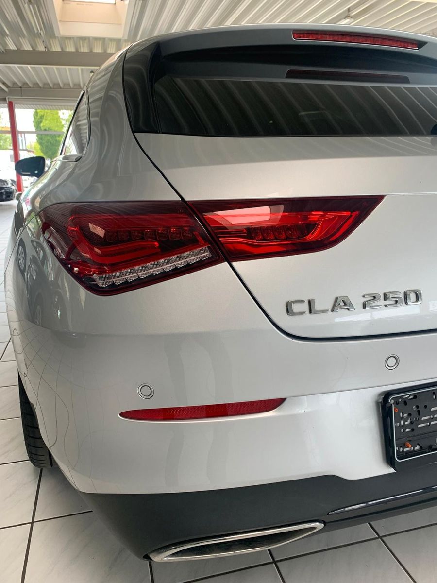 Mercedes-Benz CLA 250 SHOOTING BRAKE 2023 г. Серебристый, пробег 27710 км