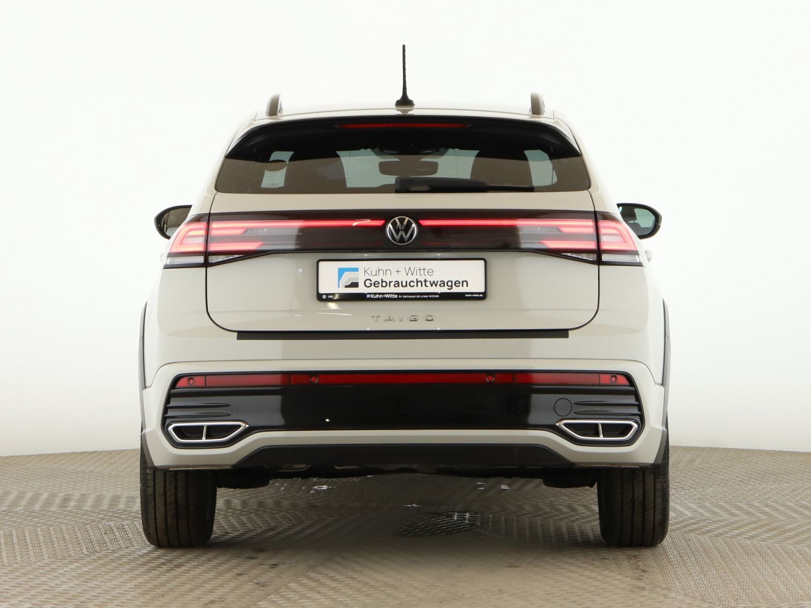 Volkswagen Taigo 2022 г. Серый, пробег 48604 км