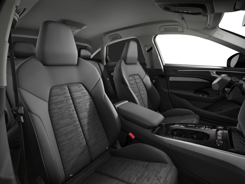 Audi A6 2026 г. Серый, пробег 28798 км