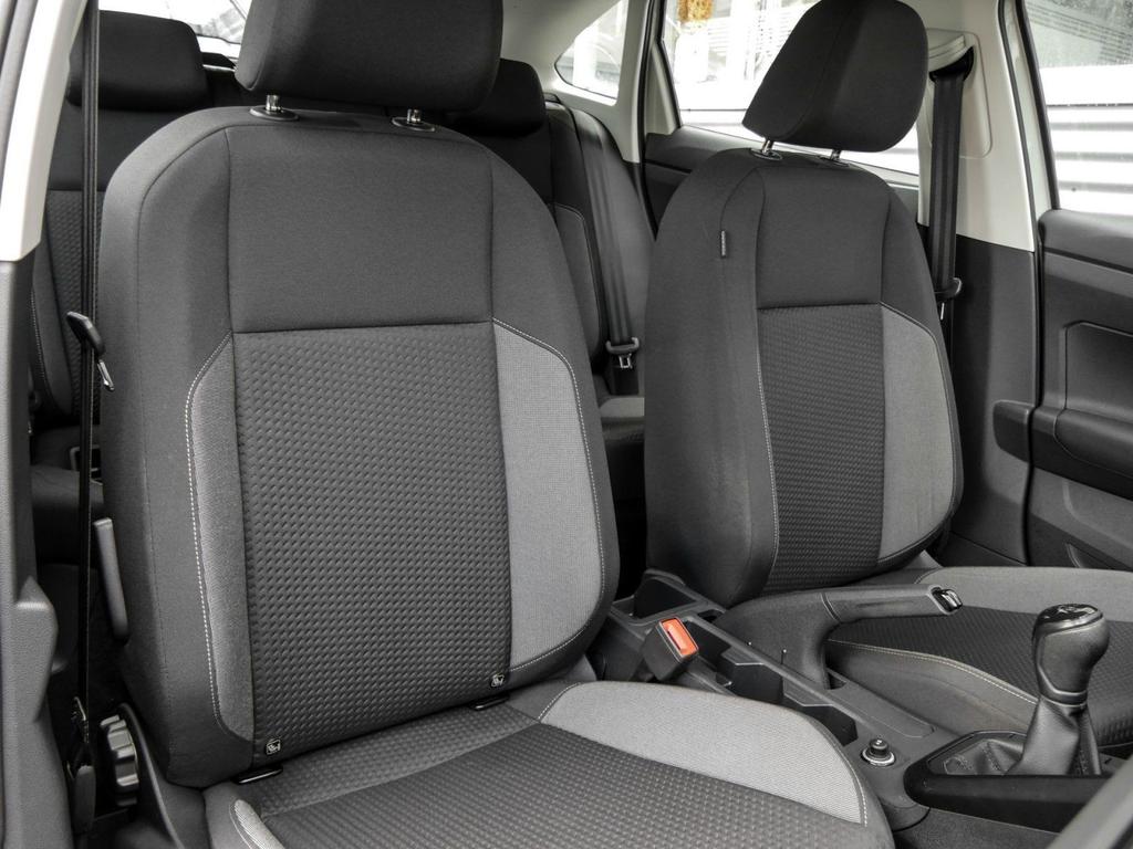 Volkswagen Taigo 2022 г. Серый, пробег 36662 км
