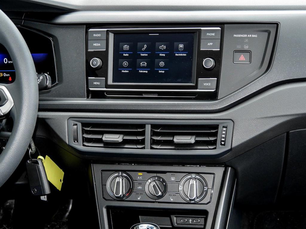 Volkswagen Taigo 2022 г. Серый, пробег 36662 км