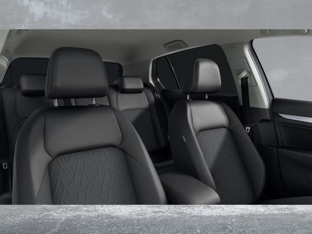 Volkswagen Golf 2025 г. Серый, пробег 25437 км