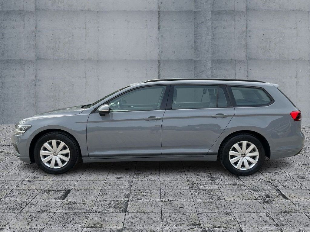 Volkswagen PASSAT VARIANT 2023 г. Серый, пробег 30443 км