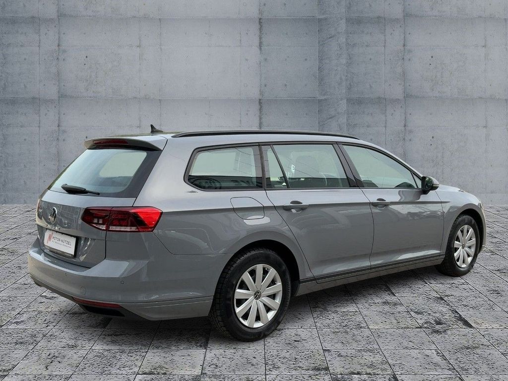 Volkswagen PASSAT VARIANT 2023 г. Серый, пробег 30443 км
