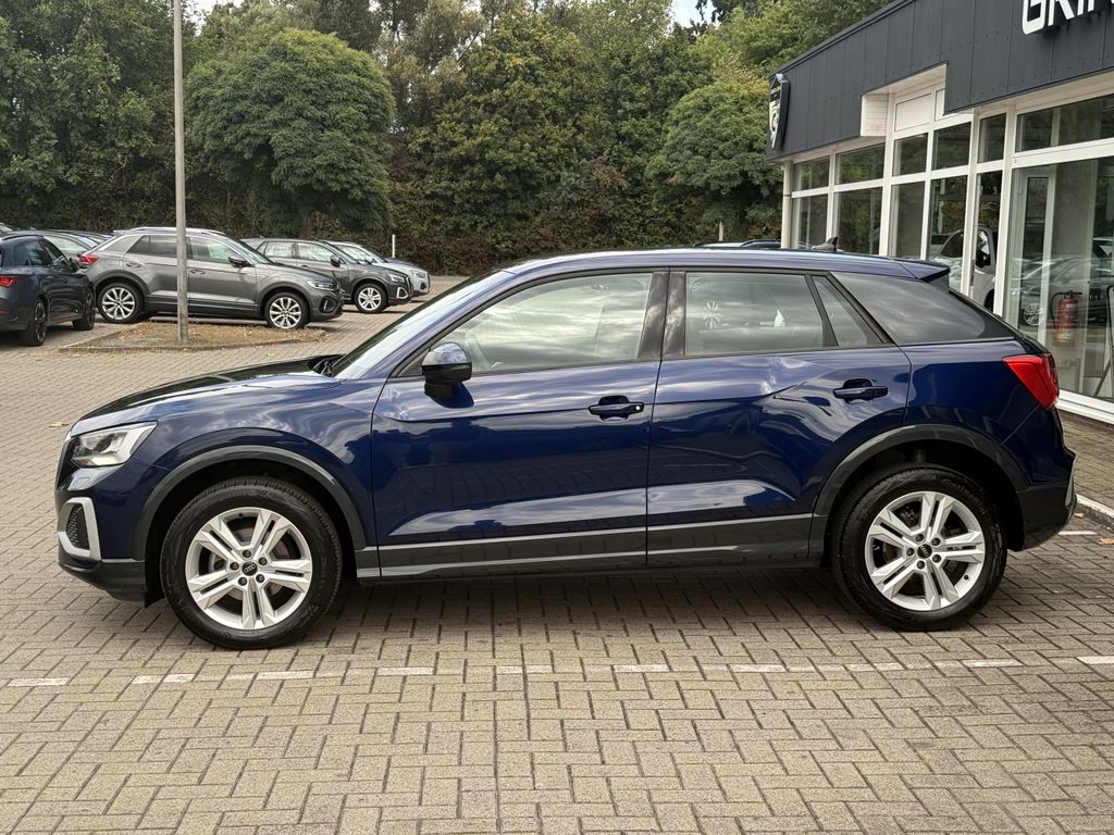 Audi Q2 2024 г. Синий, пробег 17830 км