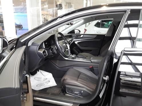 Audi A7 2023 г. Чёрный, пробег 21200 км