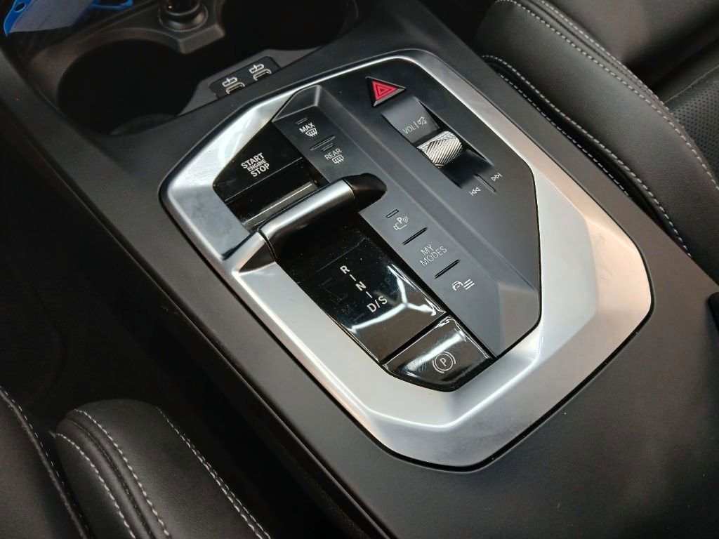 BMW 120 2025 г. Серый, пробег 50900 км