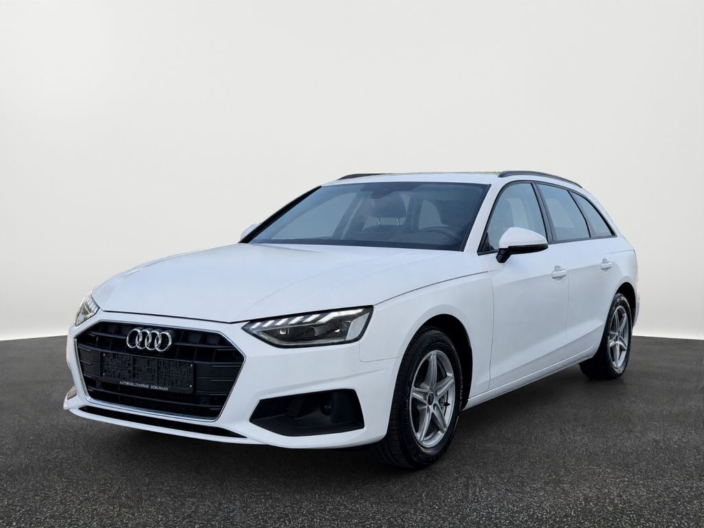Audi A4 2023 г. Белый, пробег 50000 км