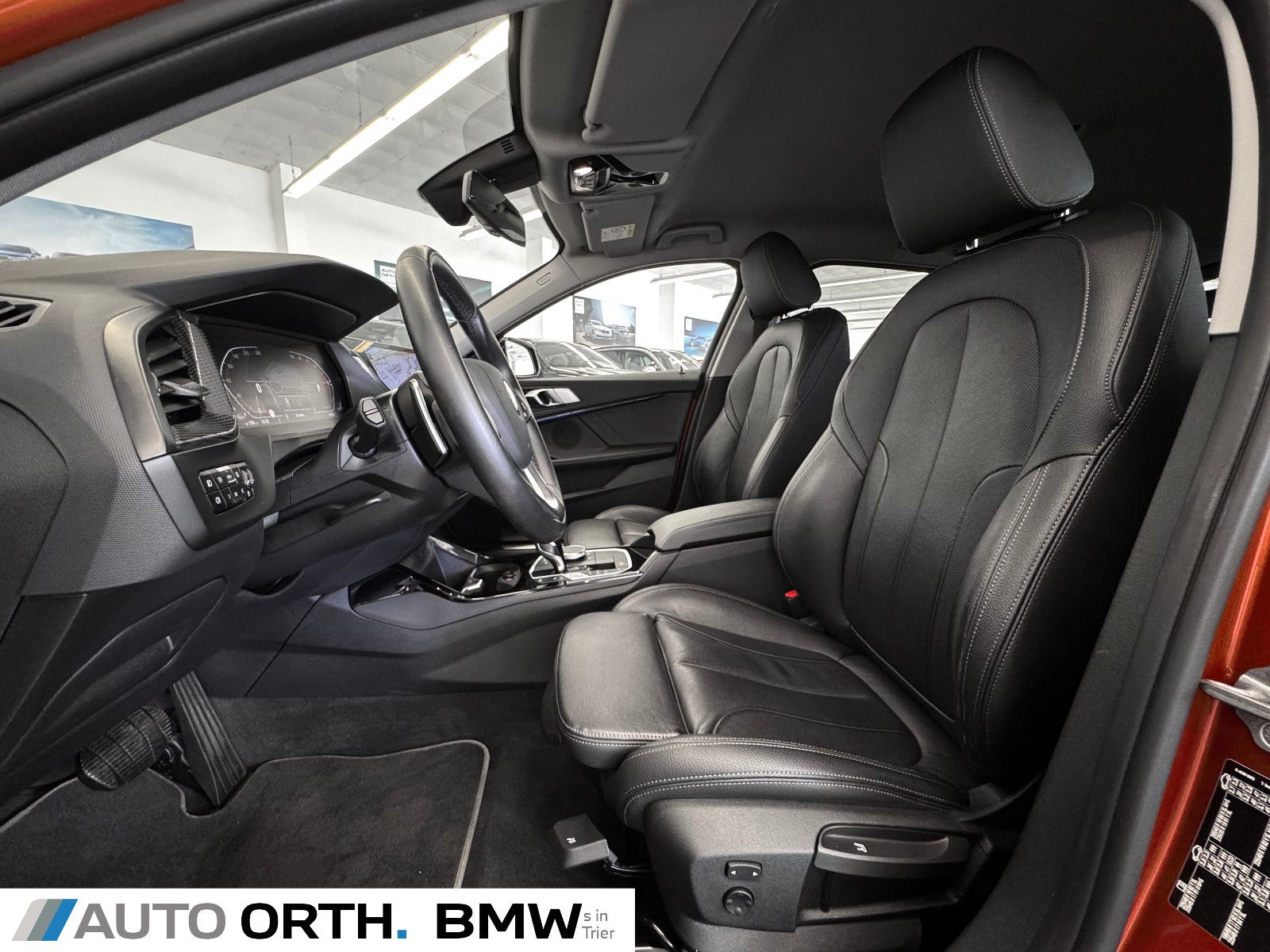 BMW 120 2021 г. Оранжевый, пробег 44300 км