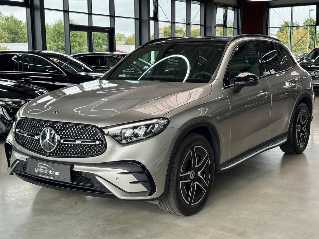 Mercedes-Benz GLC 300 2024 г. Серебристый, пробег 9900 км