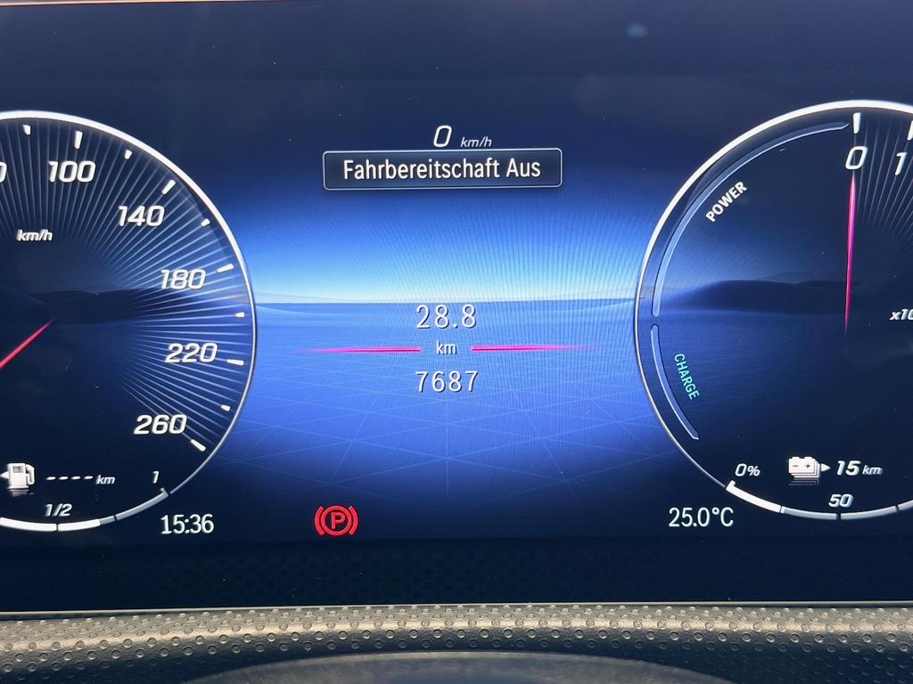 Mercedes-Benz A 250 2025 г. Серый, пробег 7700 км