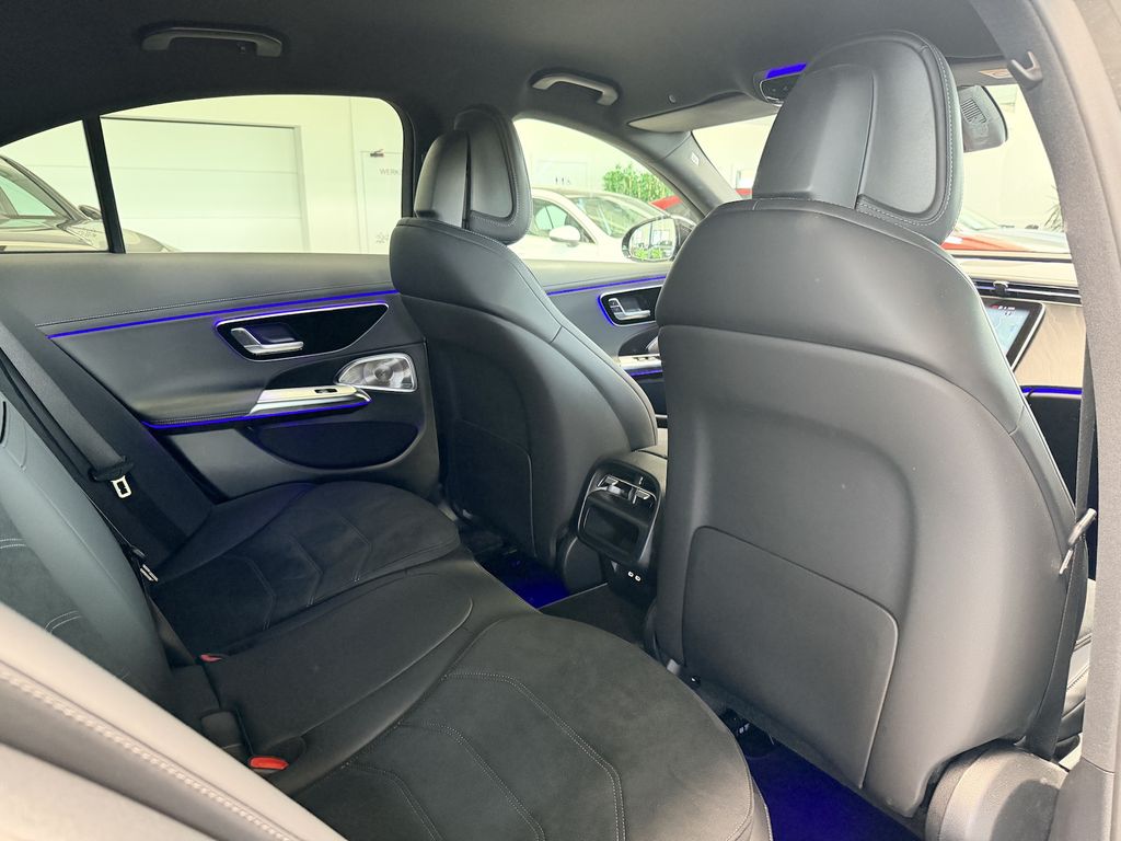 Mercedes-Benz E 220 2025 г. Серый, пробег 15400 км