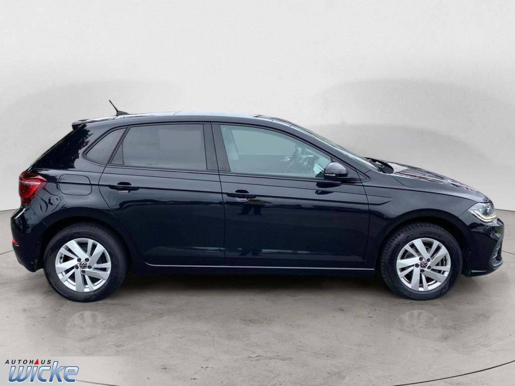 Volkswagen Polo 2023 г. Чёрный, пробег 59778 км