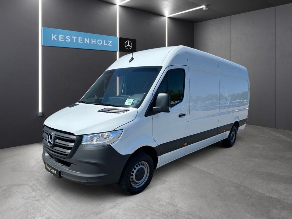 Mercedes-Benz SPRINTER 2025 г. Белый, пробег 52915 км