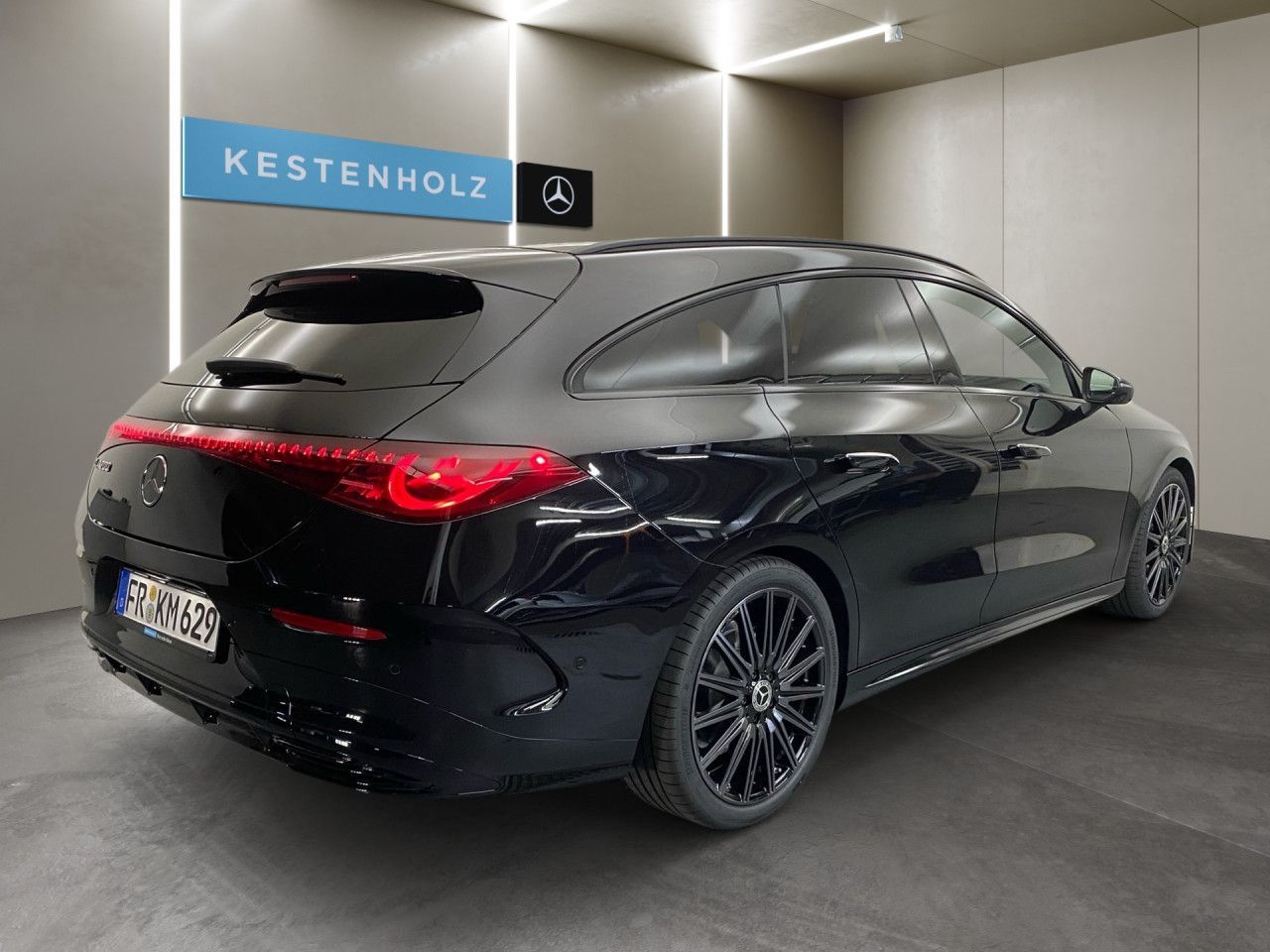 Mercedes-Benz CLA 200 SHOOTING BRAKE 2026 г. Чёрный, пробег 2001 км