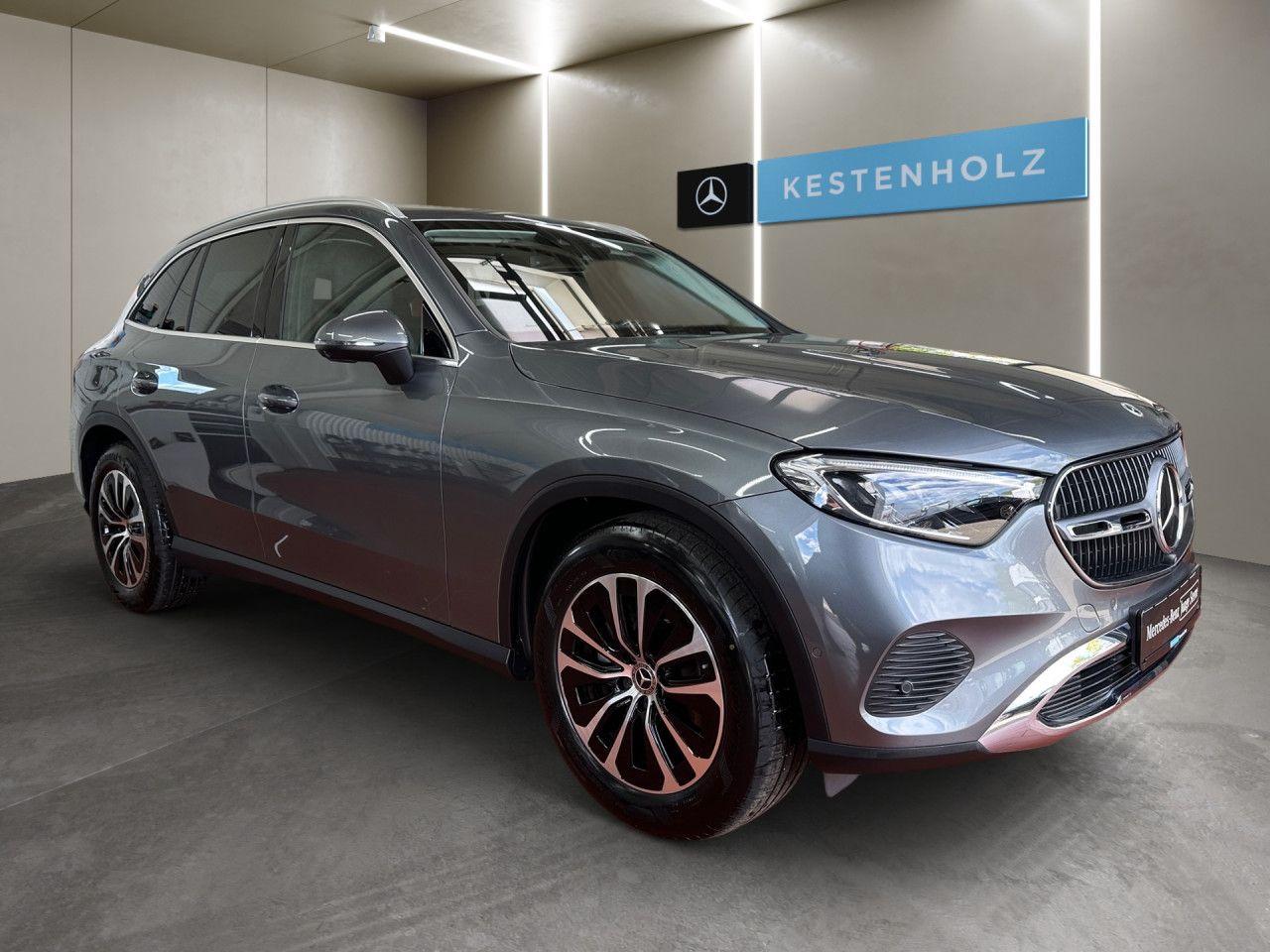Mercedes-Benz GLC 220 2023 г. Серый, пробег 40557 км