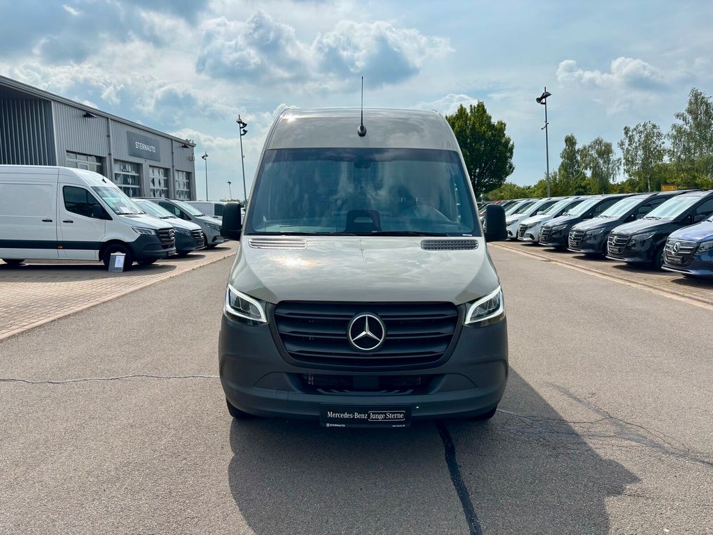 Mercedes-Benz SPRINTER 2025 г. Серый, пробег 28670 км
