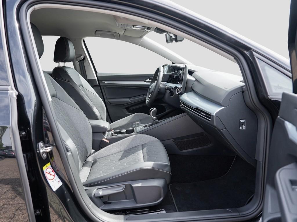 Volkswagen Golf 2025 г. Чёрный, пробег 19249 км