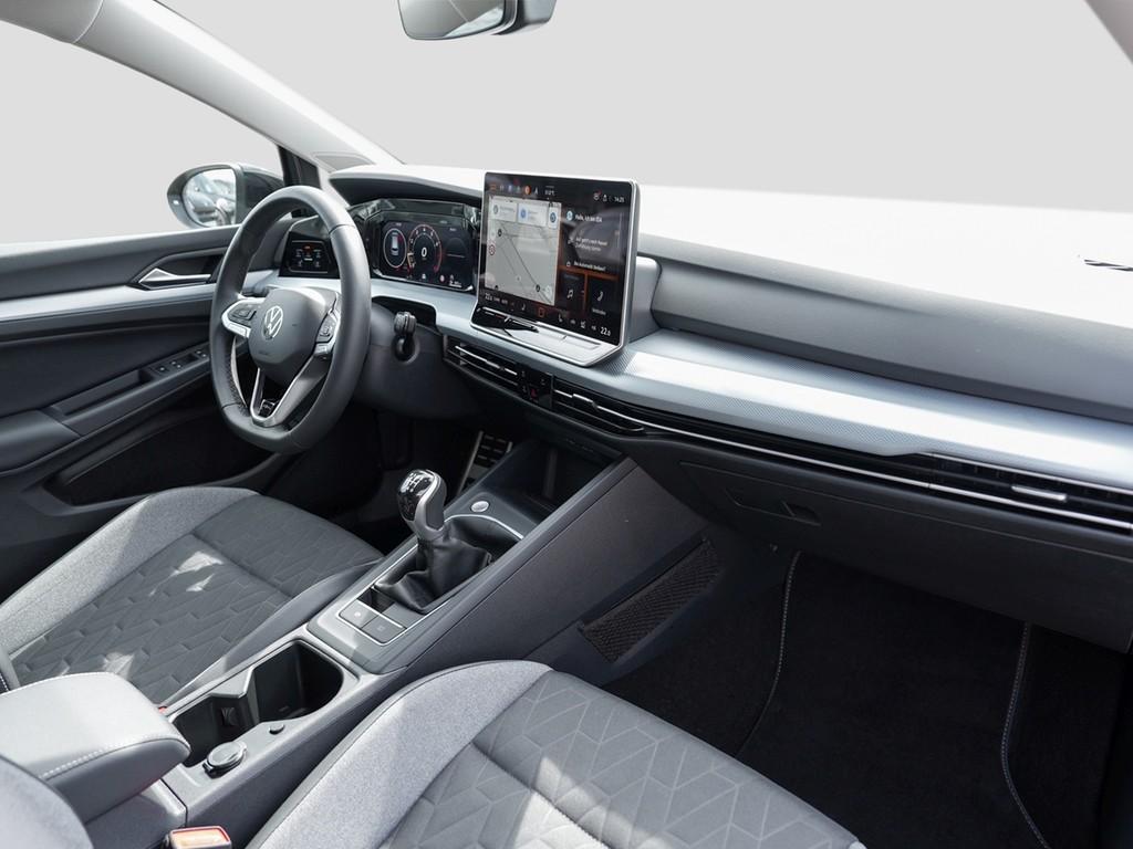 Volkswagen Golf 2025 г. Чёрный, пробег 19249 км