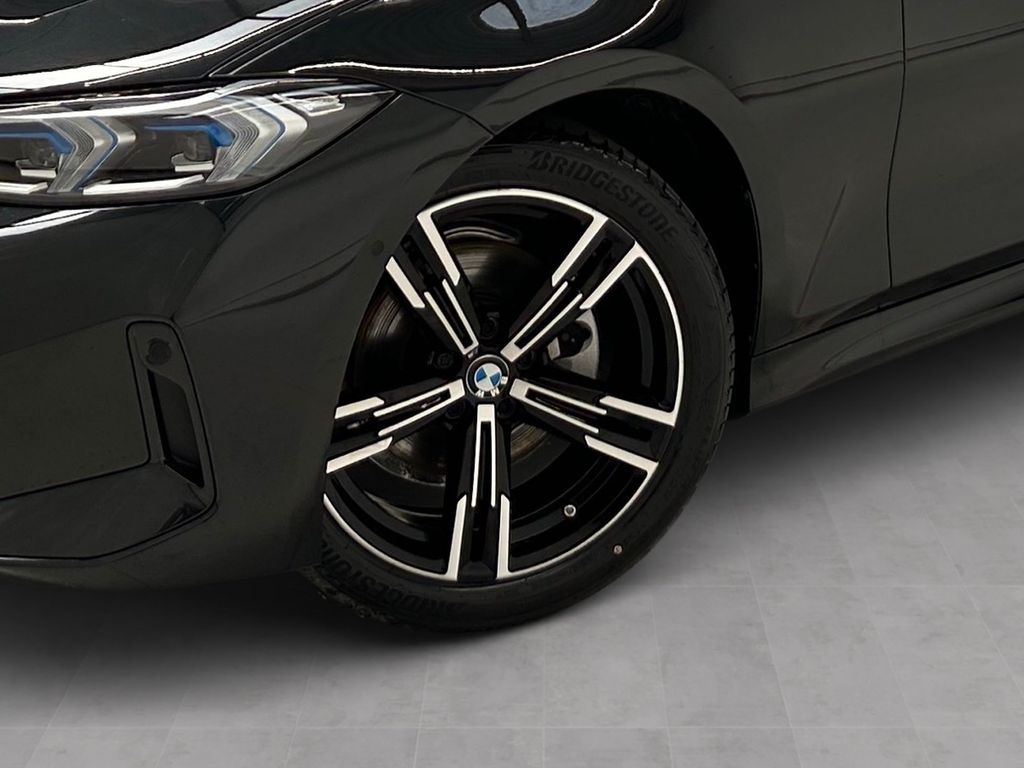 BMW 320 2025 г. Чёрный, пробег 24285 км