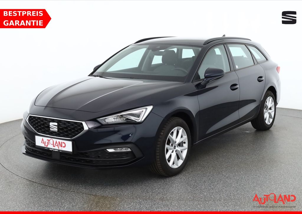 SEAT Leon 2022 г. Синий, пробег 39859 км