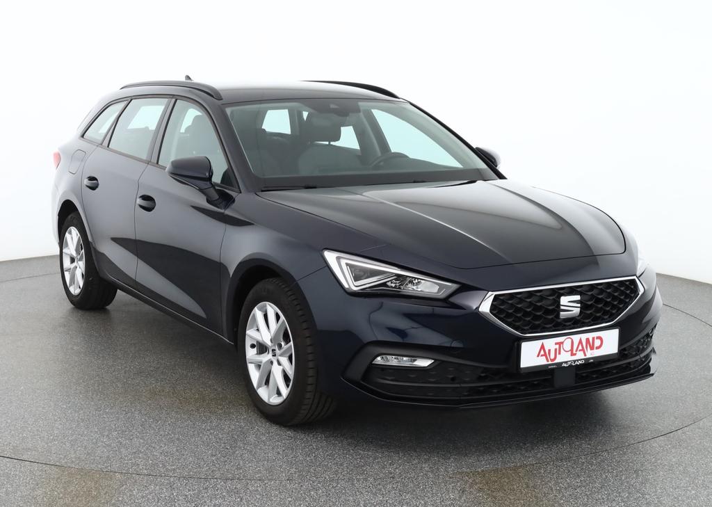SEAT Leon 2022 г. Синий, пробег 39859 км