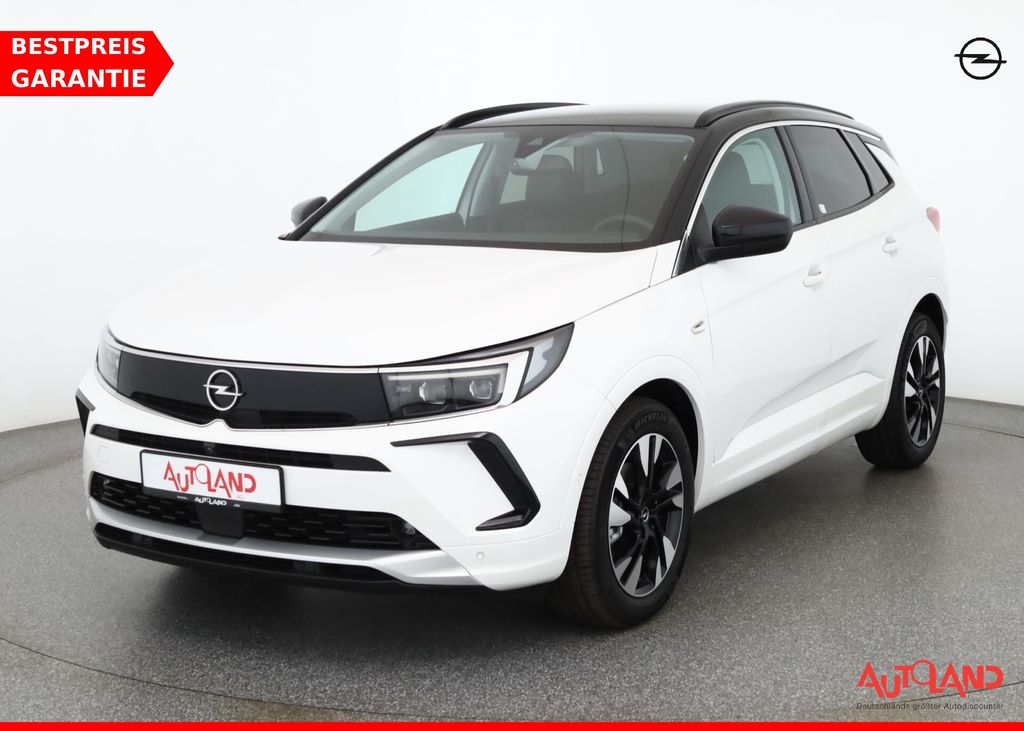 Opel GRANDLAND (X) 2023 г. Белый, пробег 42971 км