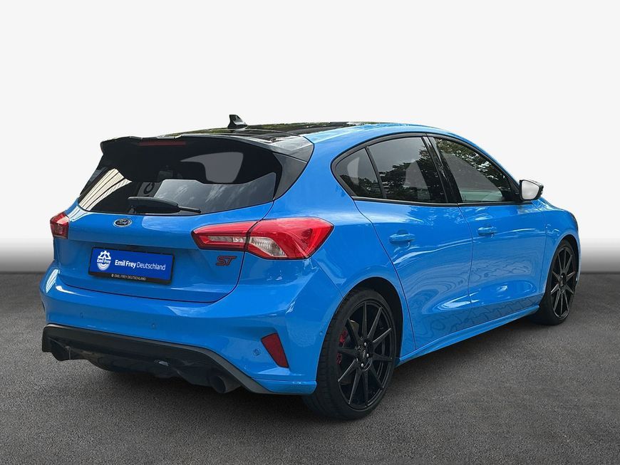Ford Focus 2022 г. Синий, пробег 53781 км