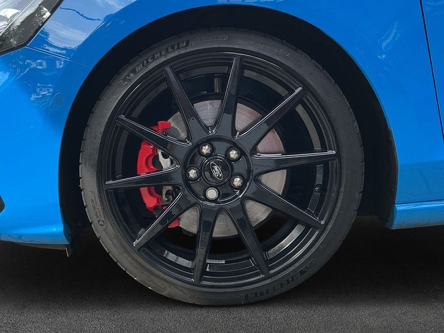 Ford Focus 2022 г. Синий, пробег 53781 км