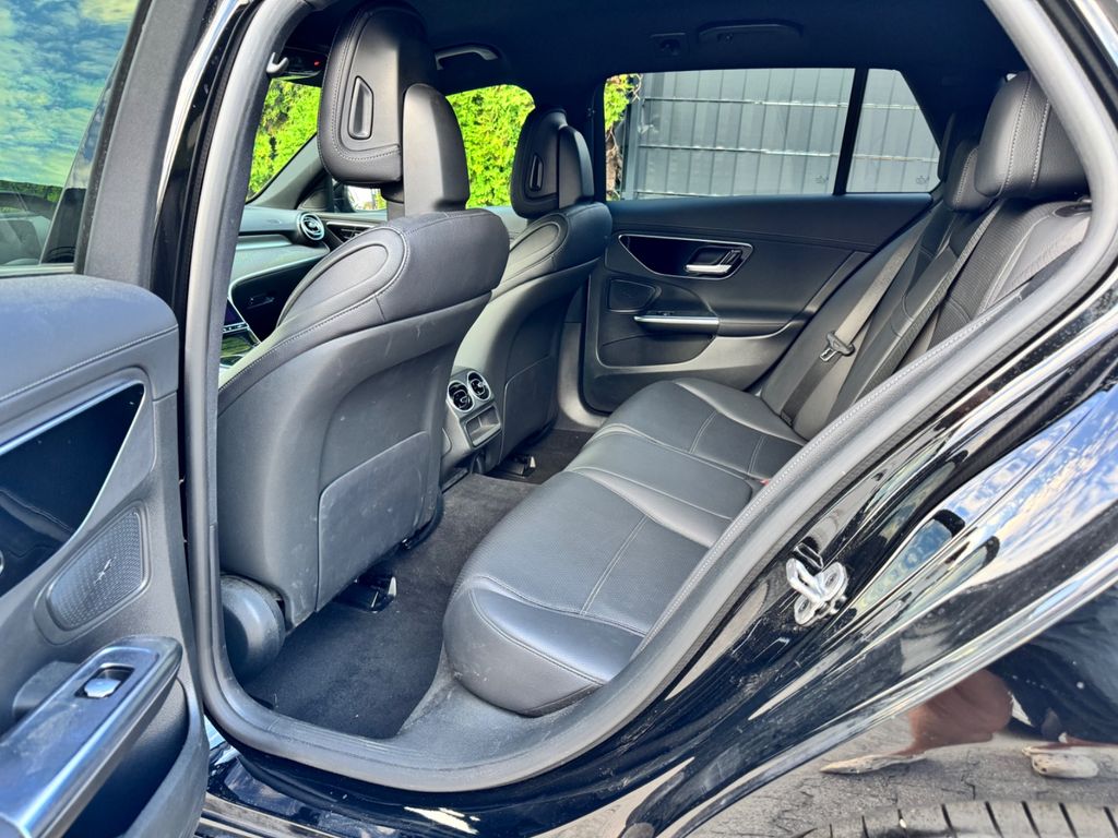 Mercedes-Benz C 220 2023 г. Чёрный, пробег 59660 км