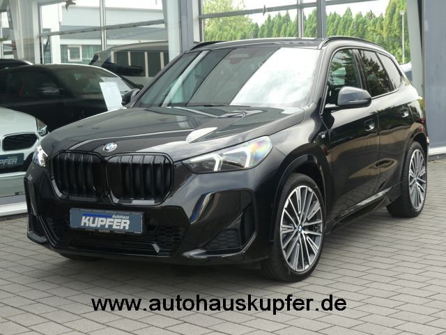 BMW X1 2025 г. Чёрный, пробег 33280 км