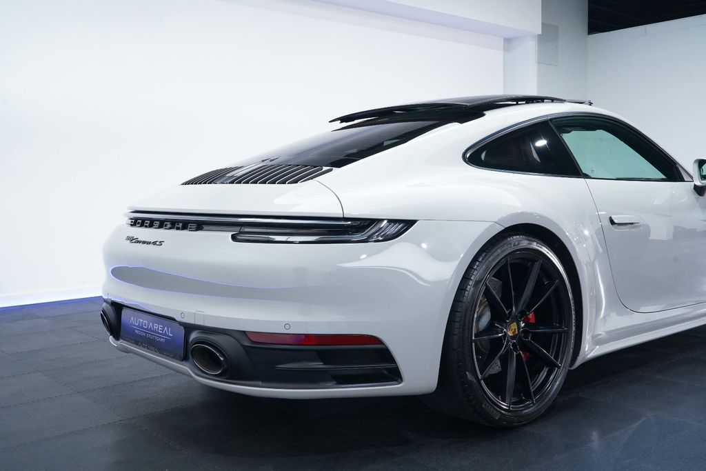 Porsche 992 2021 г. Серый, пробег 35295 км