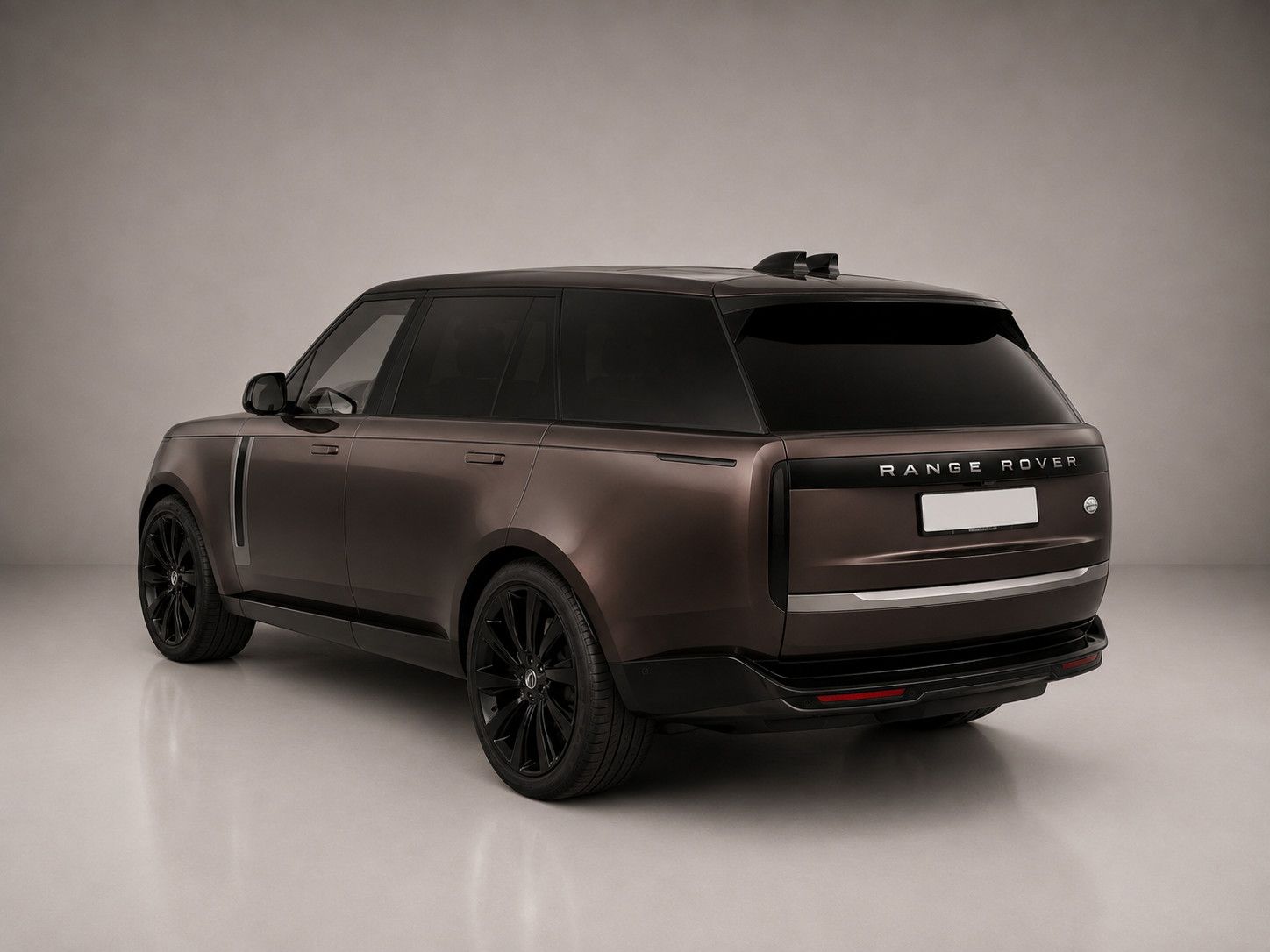 Land Rover Range Rover 2023 г. Коричневый, пробег 54000 км