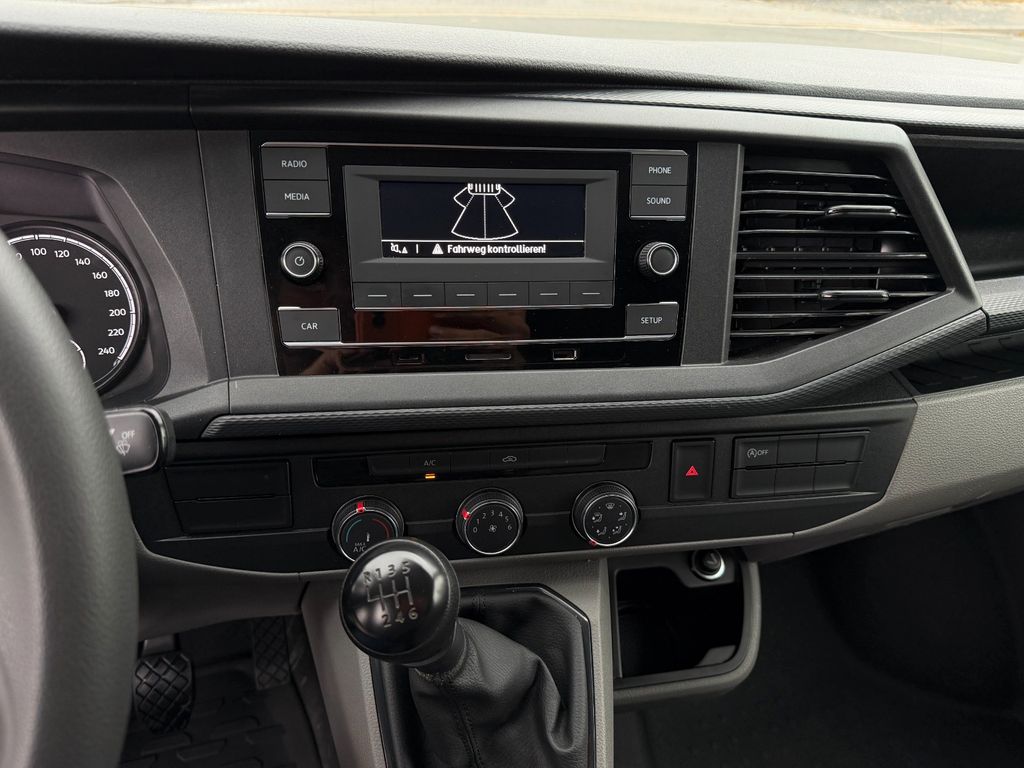 Volkswagen T6 TRANSPORTER 2023 г. Белый, пробег 60000 км