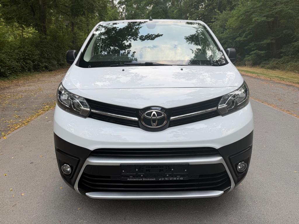 Toyota PROACE (VERSO) 2023 г. Белый, пробег 56000 км