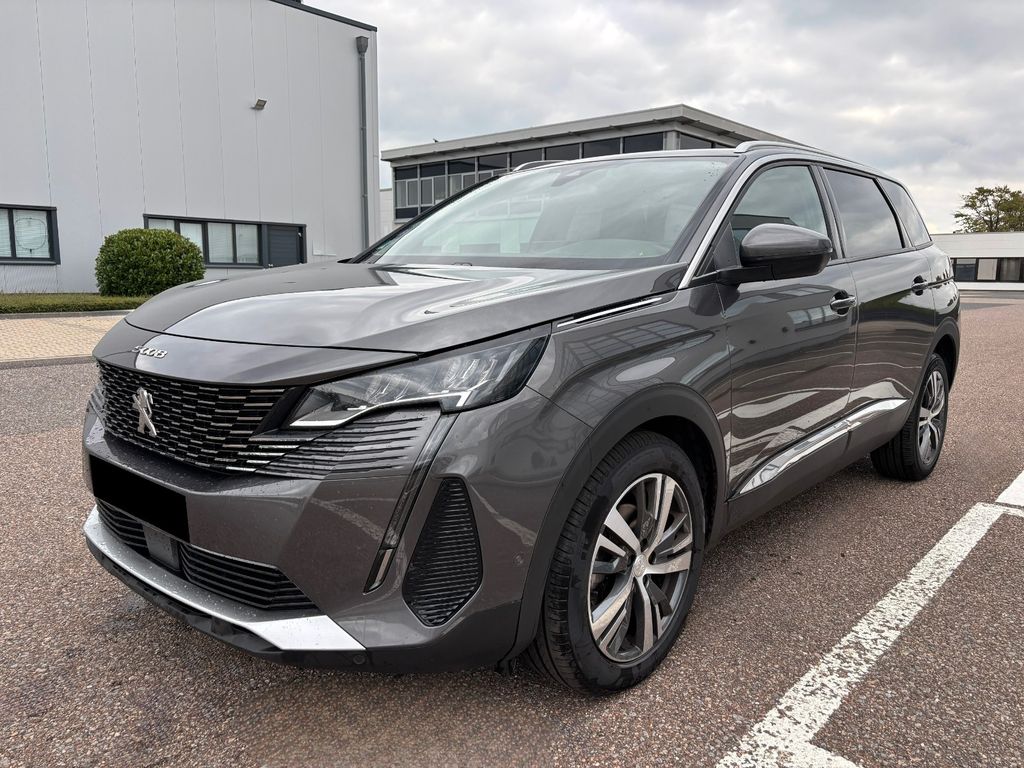 Peugeot 5008 2021 г. Серый, пробег 41350 км