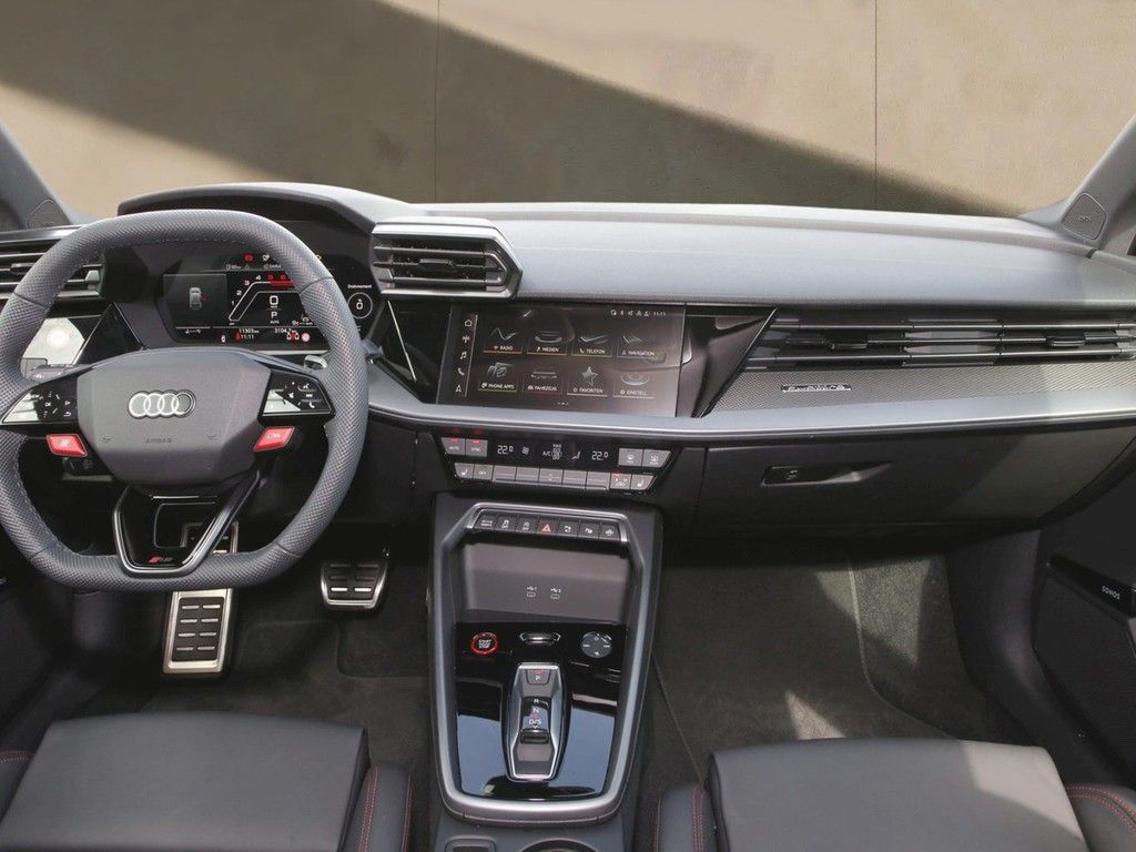 Audi RS3 2025 г. Серый, пробег 11300 км