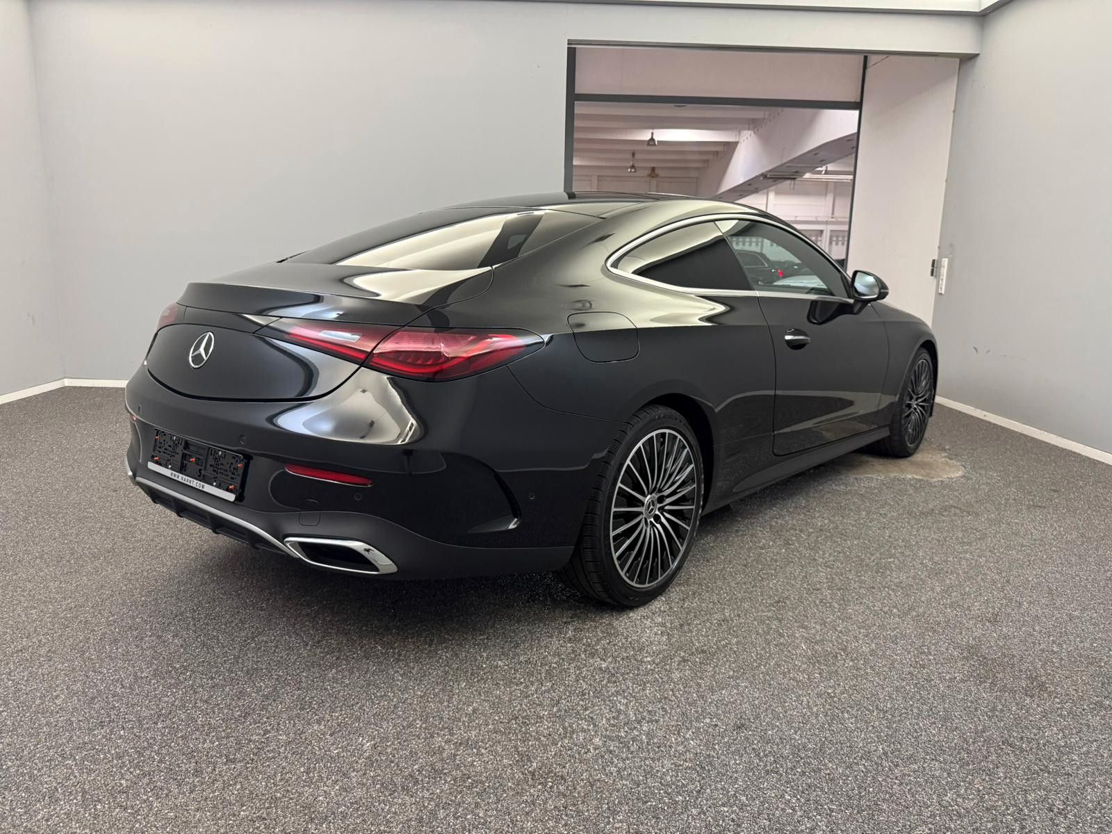 Mercedes-Benz CLE 220 2024 г. Чёрный, пробег 57000 км
