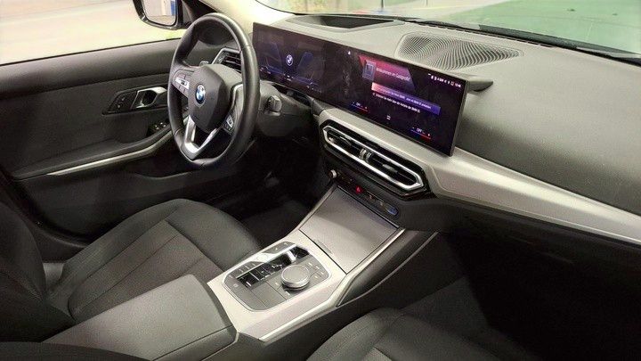 BMW 320 2024 г. Серый, пробег 60000 км