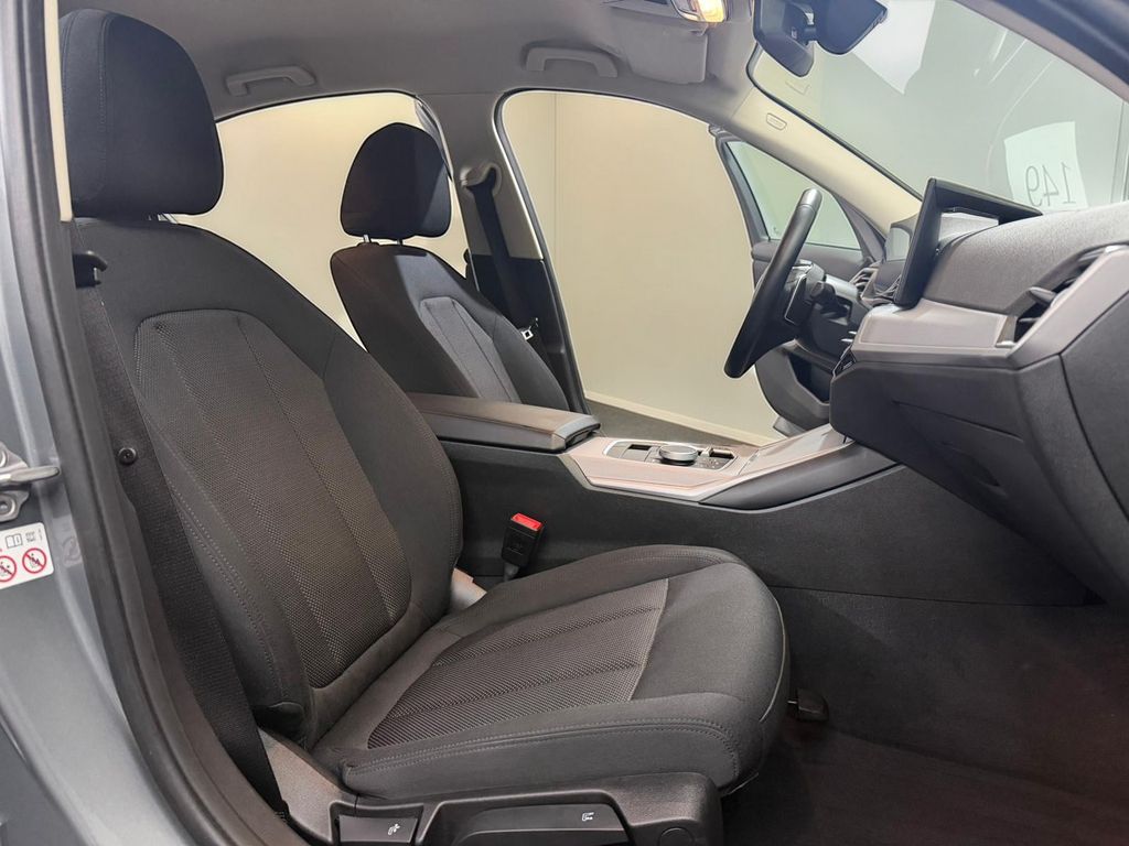 BMW 320 2023 г. Серый, пробег 50000 км