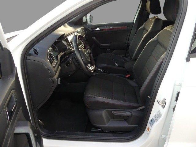Volkswagen T-Roc 2022 г. Белый, пробег 37456 км