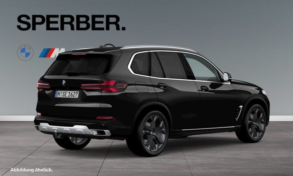 BMW X5 2023 г. Чёрный, пробег 26503 км