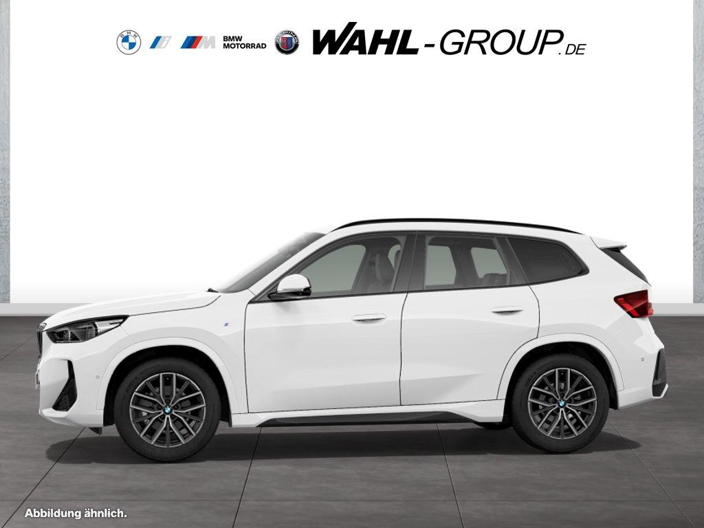 BMW X1 2023 г. Белый, пробег 52800 км